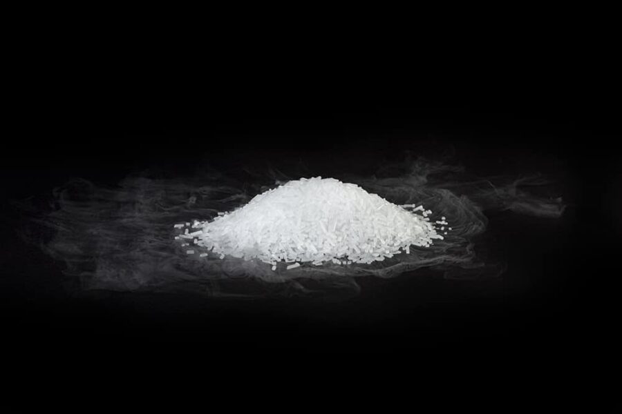 Container dry ice